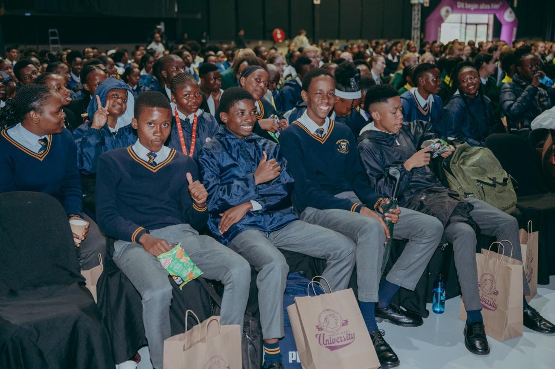 Group of learners at the Young Eagles Day