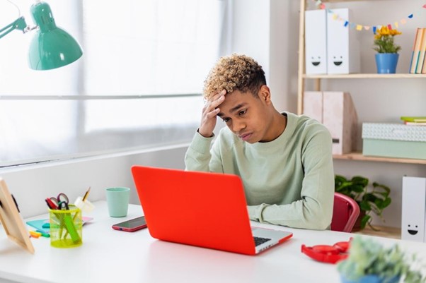 Teenager is sad after missing university application deadline