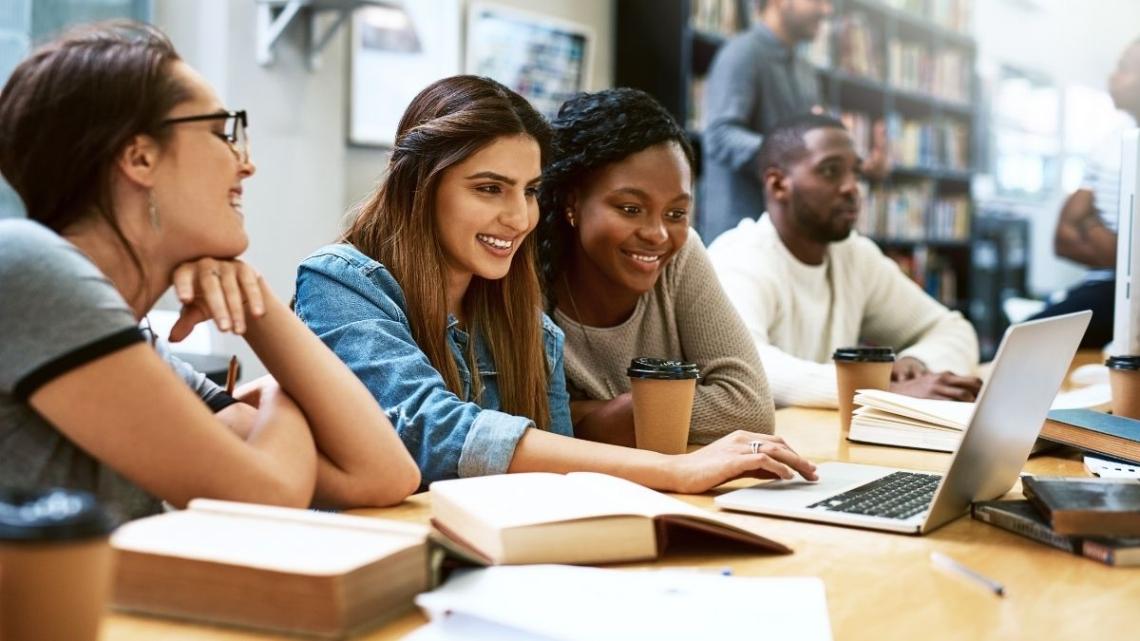 Prospective students receive support in course selection at NWU