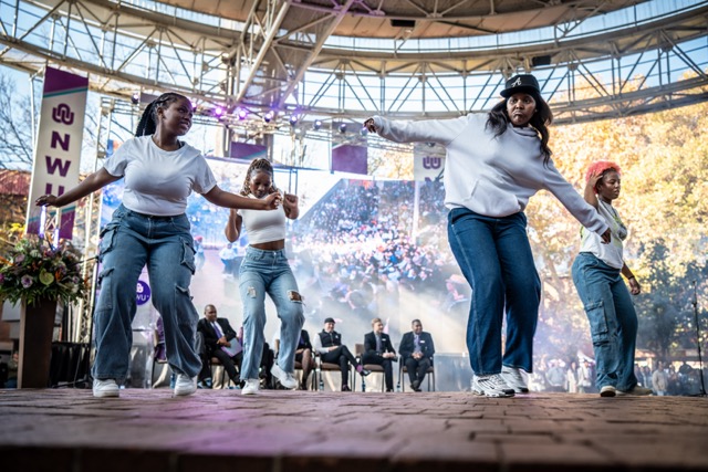 Student Life Dancing